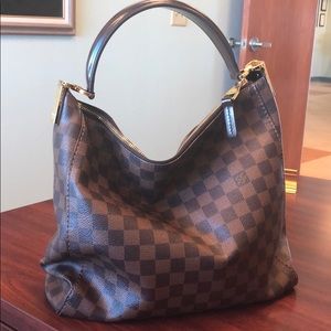 Louis Vuitton purse authentic